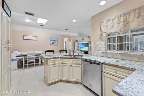 6858 Sweet Bay Court Cocoa FL 32927