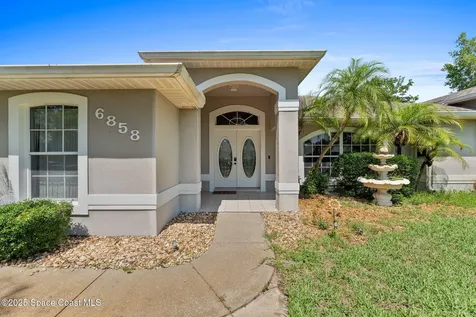6858 Sweet Bay Court Cocoa FL 32927