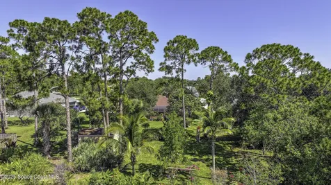 1866 Amberwood Drive SE Palm Bay FL 32909