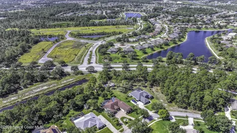 1866 Amberwood Drive SE Palm Bay FL 32909