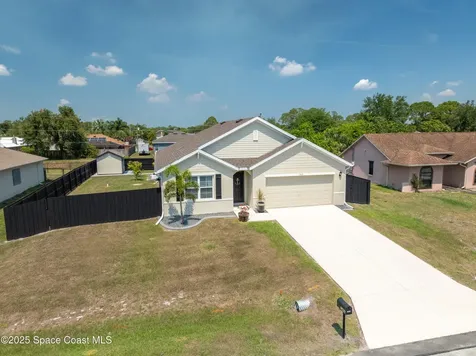 1460 Glendale Avenue NW Palm Bay FL 32907