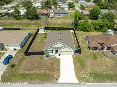 1460 Glendale Avenue NW Palm Bay FL 32907