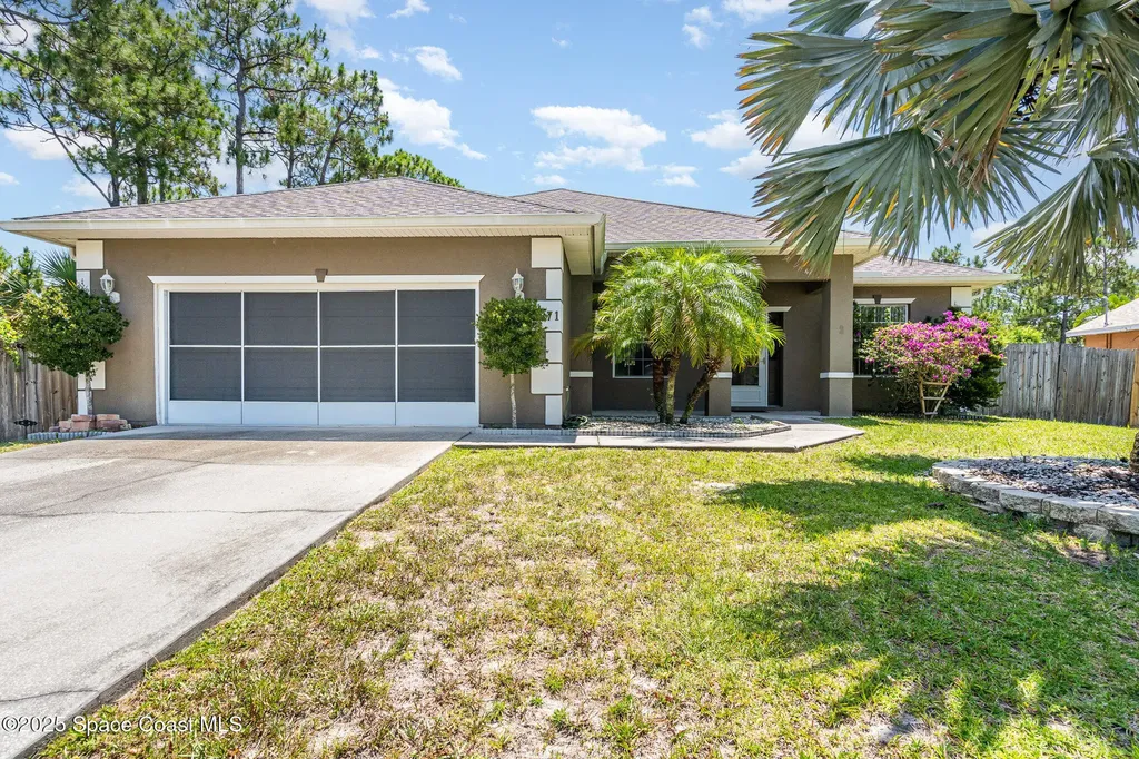2871 Fontainebleau Avenue SE Palm Bay FL 32909