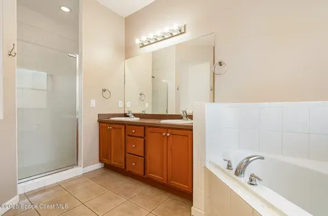 2871 Fontainebleau Avenue SE Palm Bay FL 32909
