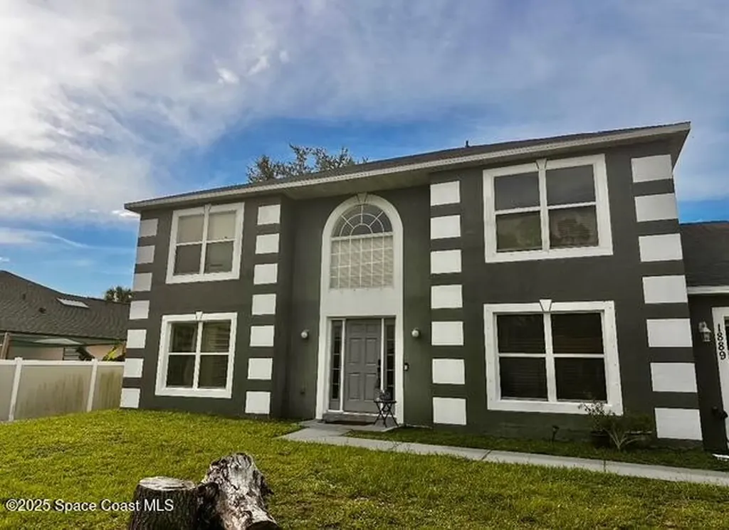 1889 Nanton Street NW Palm Bay FL 32907