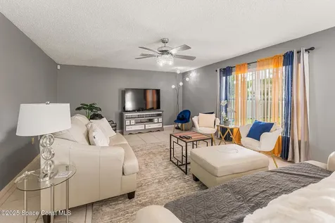 1889 Nanton Street NW Palm Bay FL 32907