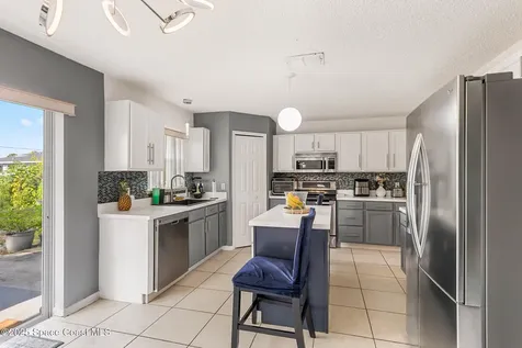 1889 Nanton Street NW Palm Bay FL 32907