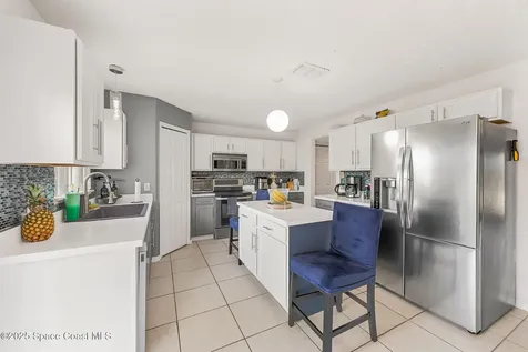 1889 Nanton Street NW Palm Bay FL 32907