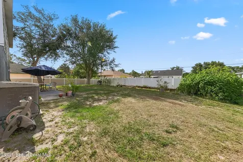 1889 Nanton Street NW Palm Bay FL 32907