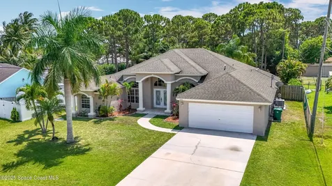 2050 SE Ellington Terrace Port St. Lucie FL 34952