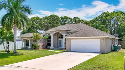2050 SE Ellington Terrace Port St. Lucie FL 34952