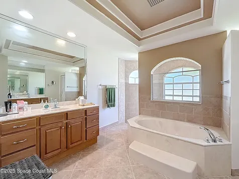2050 SE Ellington Terrace Port St. Lucie FL 34952