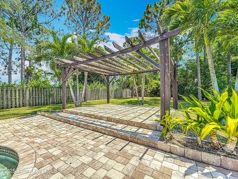 2050 SE Ellington Terrace Port St. Lucie FL 34952