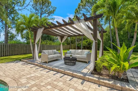 2050 SE Ellington Terrace Port St. Lucie FL 34952