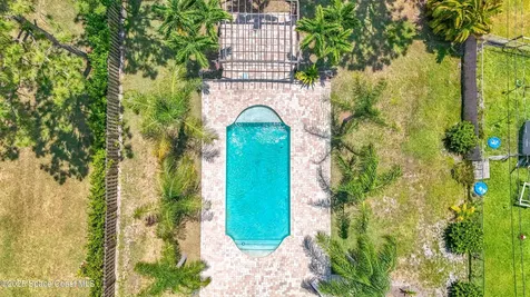 2050 SE Ellington Terrace Port St. Lucie FL 34952