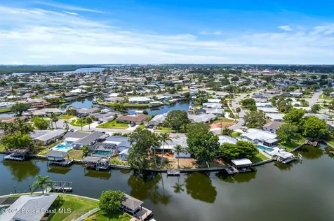 1675 Vega Avenue Merritt Island FL 32953
