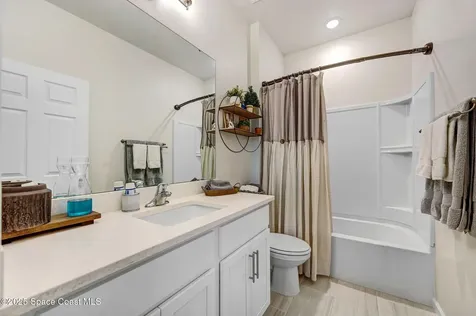 2365 Roygaris Street NW Palm Bay FL 32907