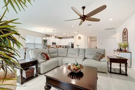 2365 Roygaris Street NW Palm Bay FL 32907