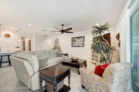 2365 Roygaris Street NW Palm Bay FL 32907