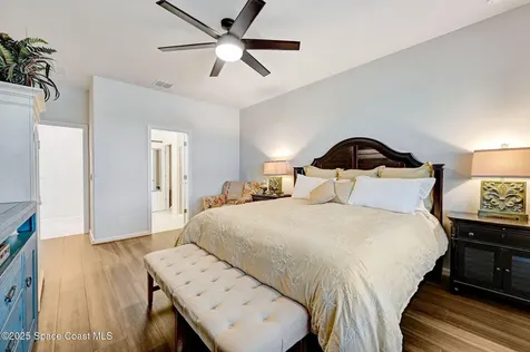 2365 Roygaris Street NW Palm Bay FL 32907
