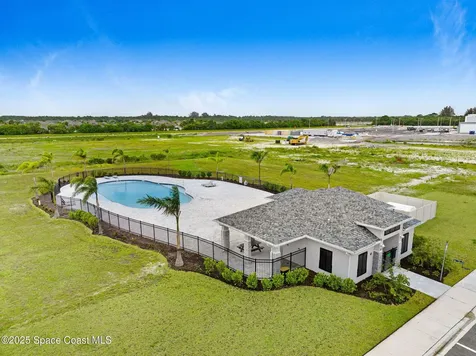 2365 Roygaris Street NW Palm Bay FL 32907