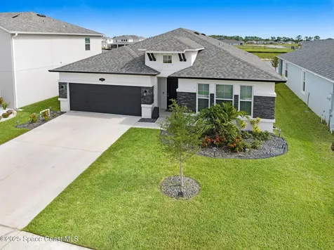 2365 Roygaris Street NW Palm Bay FL 32907