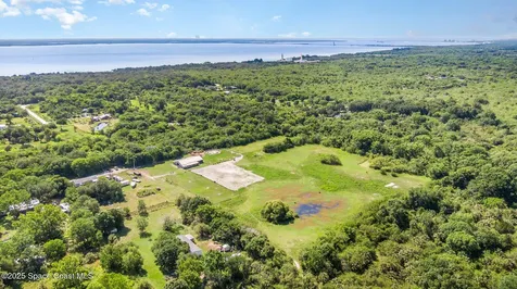2675 Brockett Road Mims FL 32754