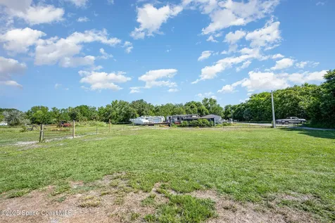 2675 Brockett Road Mims FL 32754