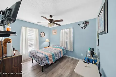 926 Caligula Avenue SE Palm Bay FL 32909