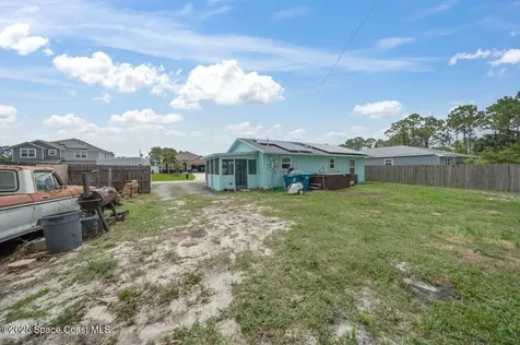 926 Caligula Avenue SE Palm Bay FL 32909