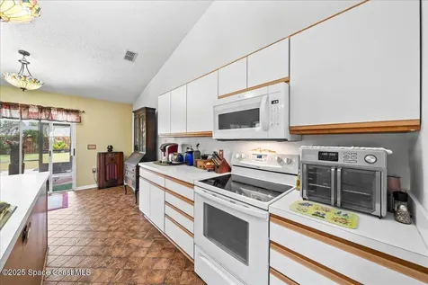 1250 Corning Avenue NW Palm Bay FL 32907