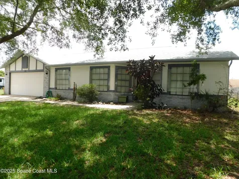 854 Custer Street NW Palm Bay FL 32907