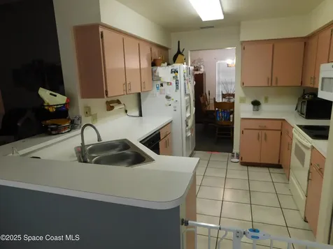 854 Custer Street NW Palm Bay FL 32907