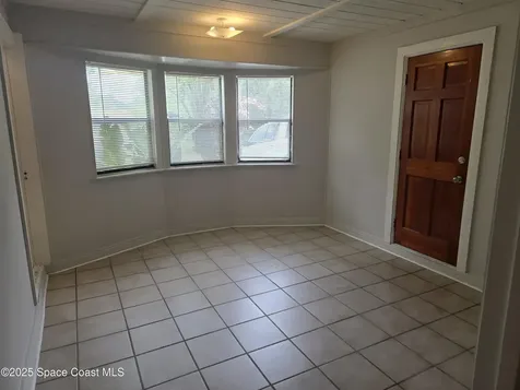 1081 Ivanhoe Street NW Palm Bay FL 32907