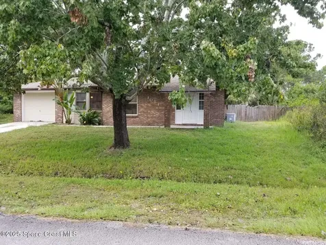 1081 Ivanhoe Street NW Palm Bay FL 32907