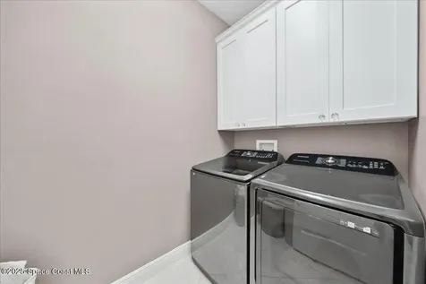 1039 Steven Patrick Avenue Indian Harbour Beach FL 32937