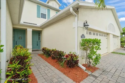 1039 Steven Patrick Avenue Indian Harbour Beach FL 32937