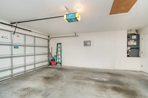 2020 Twelve Oaks Drive SE Palm Bay FL 32909