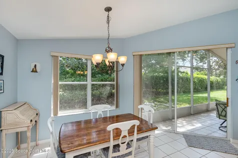 2020 Twelve Oaks Drive SE Palm Bay FL 32909