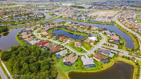 7962 Barrosa Circle Melbourne FL 32940