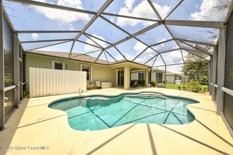 858 Morning Cove Circle SE Palm Bay FL 32909