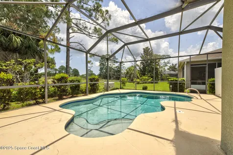 858 Morning Cove Circle SE Palm Bay FL 32909