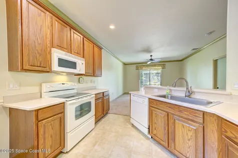 858 Morning Cove Circle SE Palm Bay FL 32909