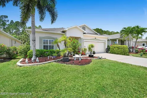2263 Chinaberry Circle SE Palm Bay FL 32909