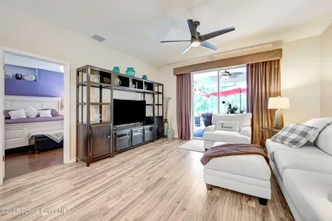 2263 Chinaberry Circle SE Palm Bay FL 32909