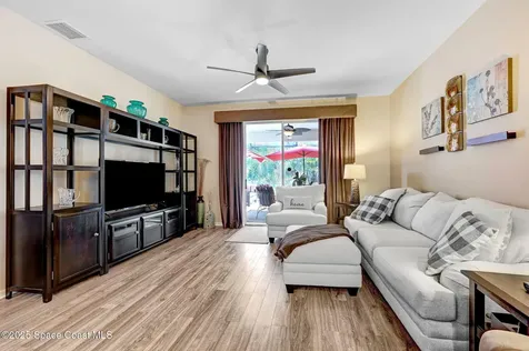 2263 Chinaberry Circle SE Palm Bay FL 32909