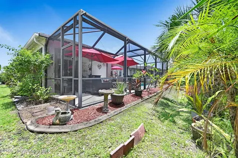 2263 Chinaberry Circle SE Palm Bay FL 32909
