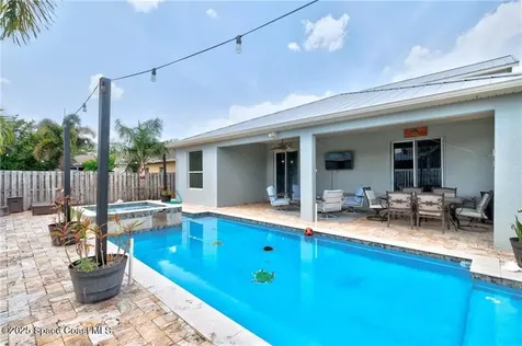 121 Amherst Lane Sebastian FL 32958