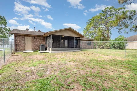 1535 Starboard Street NW Palm Bay FL 32907