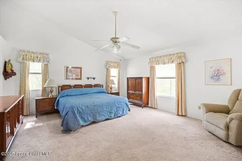 3973 Hunters Ridge Way Titusville FL 32796